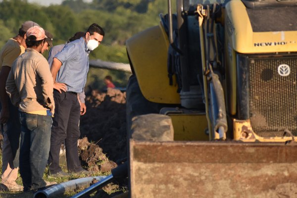 Irigoyen gestionó más de 900 metros de caño para llevar agua de calidad al barrio Las Palmas