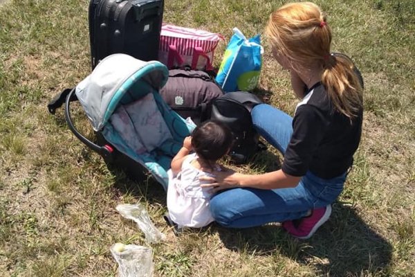 Hay familias y policías varados sin poder ingresar a Berón de Astrada