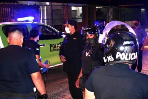 La Policía desactivó otra fiesta clandestina en Ituzaingó: 12 demorados