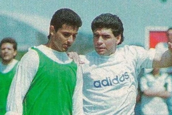 El paso de Maradona por Mandiyú hace 26 años