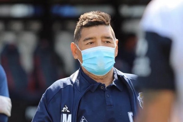 El plantel de Gimnasia pide que no se juegue la fecha por la muerte de Maradona