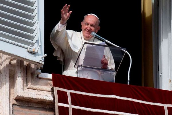 Papa Francisco: Dios te hará esperar, pero no te decepciona