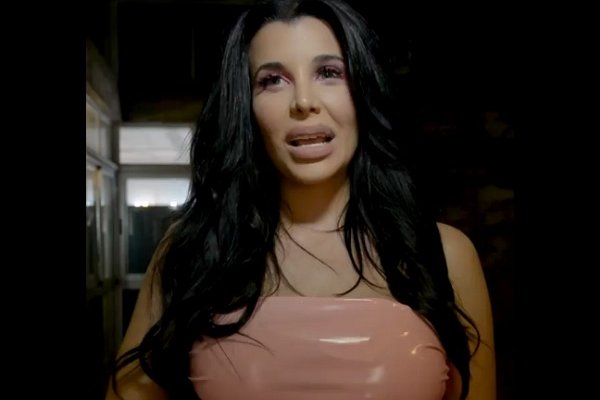 Charlotte Caniggia eliminó de las redes a la correntina Lourdes Sánchez