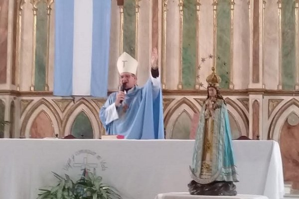 Obispos animan a los correntinos a renovar la consagración y súplica a la Virgen de Itatí