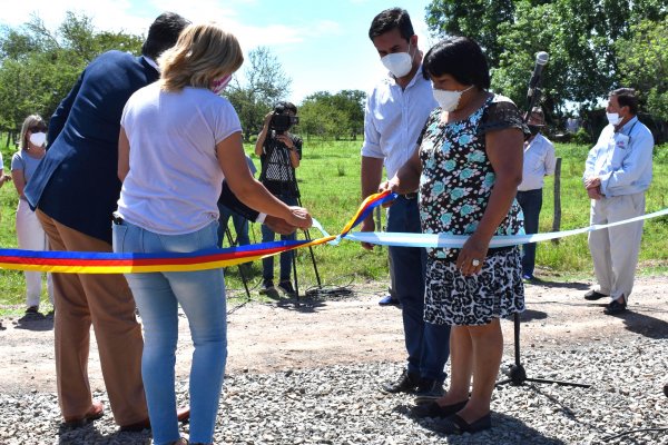 Irigoyen inauguró agua potable para vecinos de Primera Sección Chacra Sur