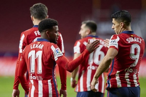Atlético de Madrid venció a Valladolid en la vuelta de Luis Suárez