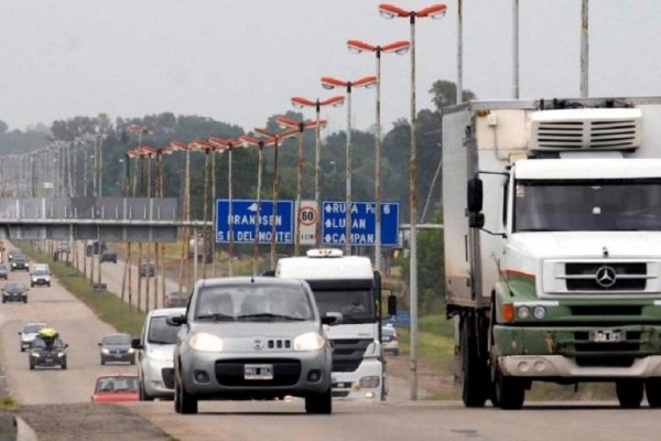 Adiós cuidados: 2750 autos por hora en la ruta 2 a la Costa Atlántica