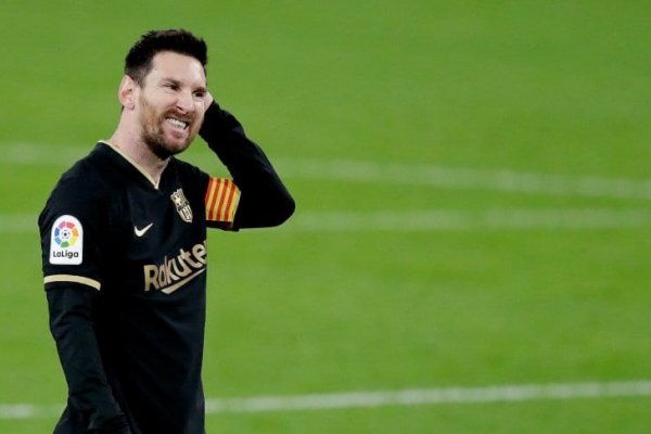 Messi sufre en Barcelona: error, derrota ante Cádiz y cada vez más lejos de la punta