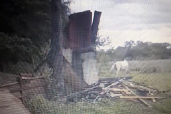 Denuncian a funcionarios comunales por destrucción de viviendas en Corrientes