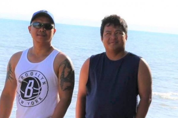 Dos amigos se metieron al mar para rescatar a sus hijos y murieron