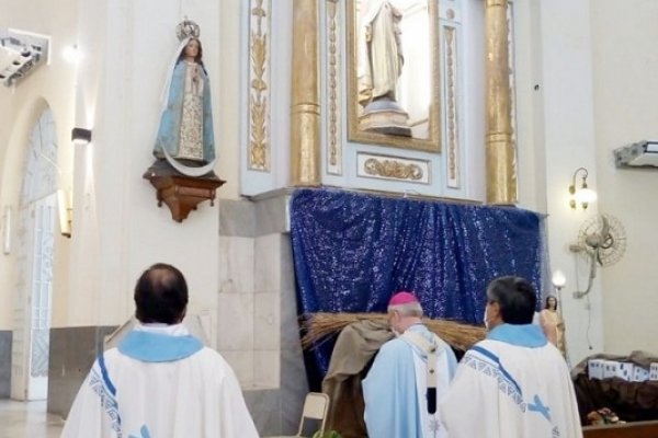 La Iglesia celebró el día de la Virgen y llamó a defender al no nacido