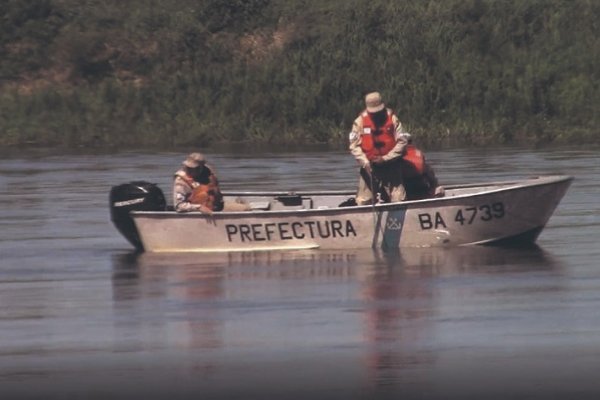 Siguen sin hallar a un joven desaparecido en el río Corriente