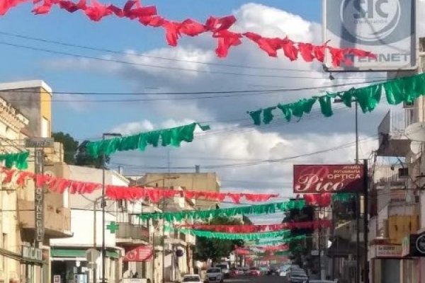 En Paso de los Libres también hubo sorpresa por decoración navideña