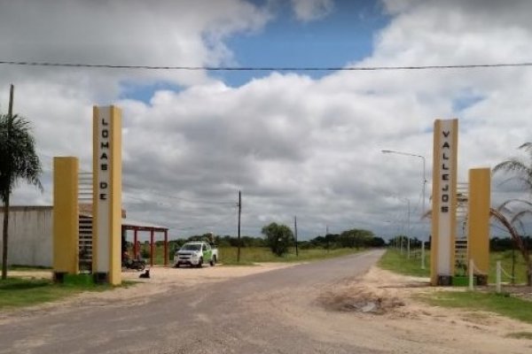 Lomas de Vallejos: Demoraron a jóvenes con armas y municiones