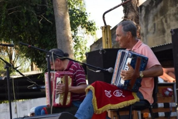 Chamamé de la humanidad: Se multiplican los festejos en Corrientes y el país