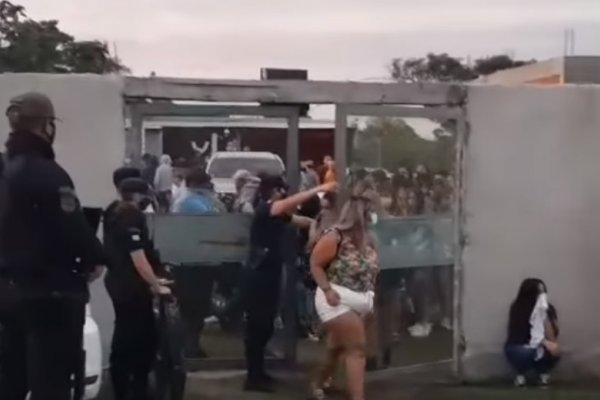 Fiesta clandestina con casi 100 personas en el barrio Laguna Soto