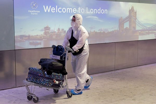 Nueva cepa: varios países suspendieron los vuelos de Reino Unido