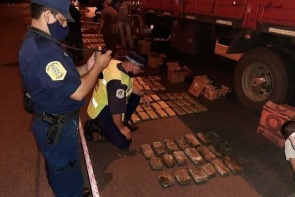 Camionero correntino detenido con más de 300 kilos de marihuana