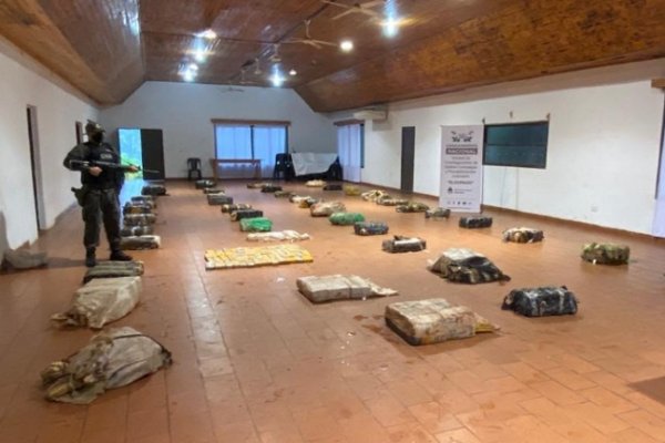 Gendarmería decomisó 910 kilos de marihuana en Misiones