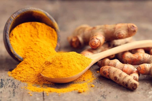 4 aplicaciones con cúrcuma para la salud y belleza de la piel