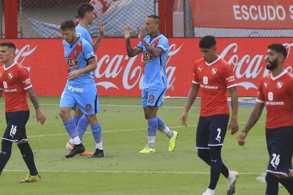 Arsenal le ganó a Independiente y lo dejó sin chances en la Copa Maradona