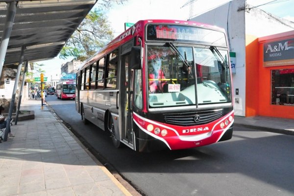 Hoy aumentará la tarifa en el transporte público correntino