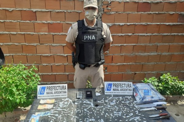 Prefectura secuestró marihuana, cocaína y detuvo a tres personas