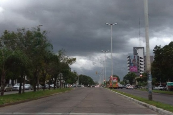 Pronostican fin de semana con tormentas aisladas para Corrientes