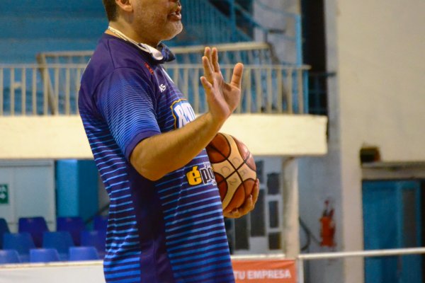 “A mi me preocupa más como juega mi equipo, que los rivales”, dijo Victoriano