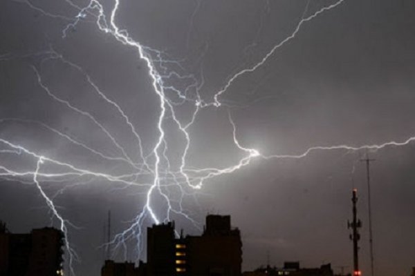 Pronóstico de tormentas fuertes para este martes en Corrientes