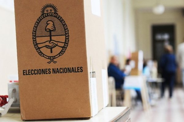 La Cámara Nacional Electoral pidió que el personal vinculado a las elecciones sea vacunado