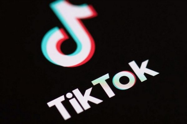 Una niña de 10 años murió asfixiada, tras participar de un desafío de la red Tik Tok