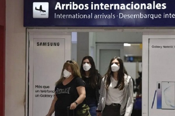 El Gobierno prorrogó hasta el 28 de febrero el cierre de fronteras por el coronavirus