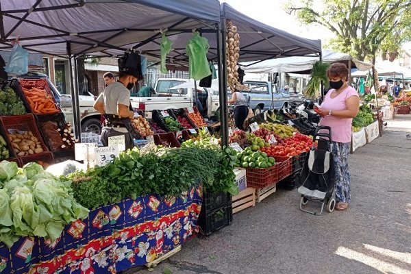 Las Ferias de la Ciudad recorrerán las plazas céntricas durante esta semana