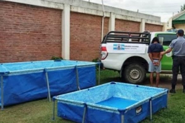 Detuvieron a un joven y recuperaron dos piletas de lonas sustraídas