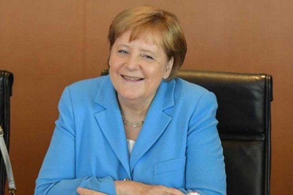 Merkel aseguró que Europa aprobará el uso de la Sputnik V