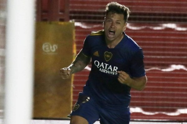 Mauro Zárate tomó la decisión: sigue en Boca