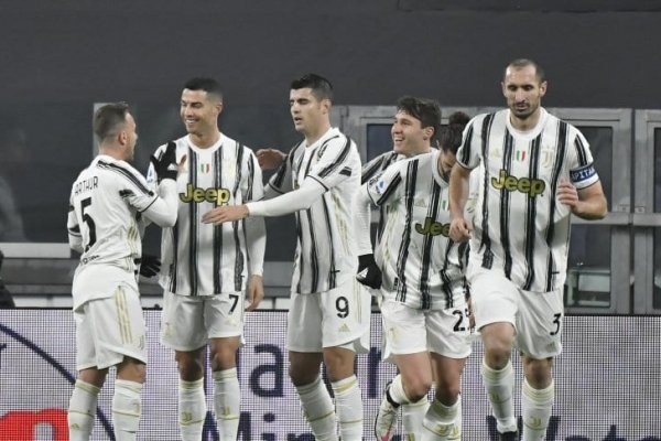 Juventus le ganó a Roma con un gol de Cristiano Ronaldo y se mete en la pelea