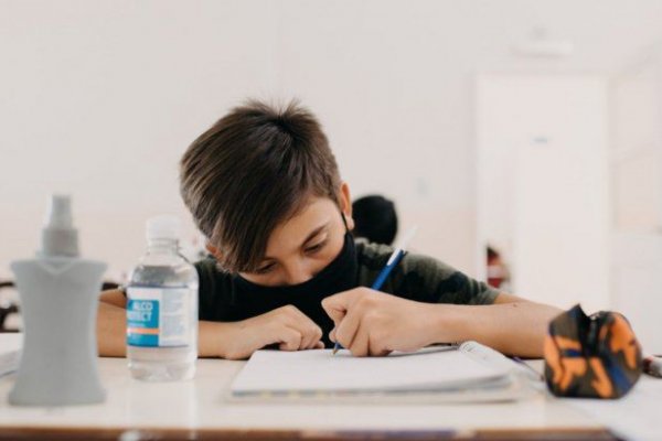 San Juan: Comenzaron las clases presenciales para reforzar el aprendizaje de los estudiantes