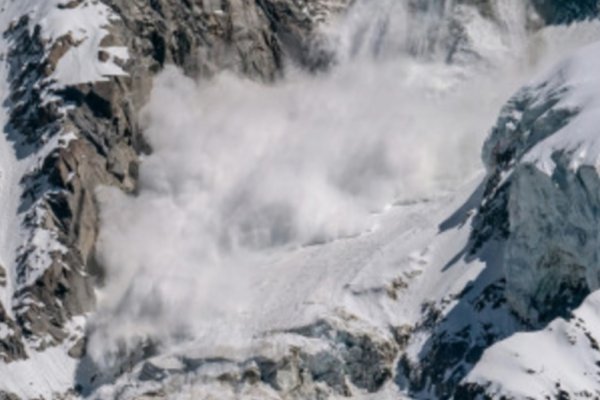 Estados Unidos: Cuatro esquiadores murieron en una avalancha