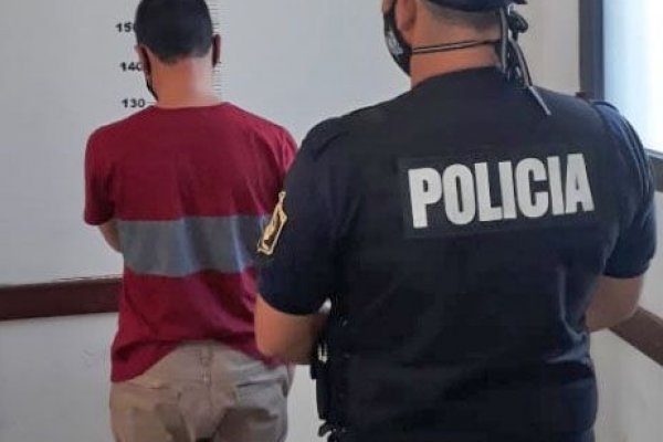 Detuvieron a un joven por el robo de $ 300.000 en una vivienda