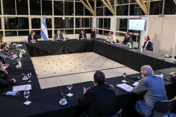 Gobierno arranca con rondas con gremios y empresarios para analizar precios y salarios