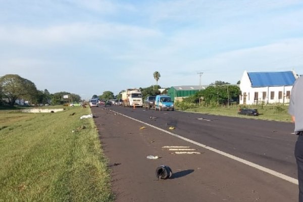 Corrientes: Dos motociclistas murieron tras ser embestidos por un auto en Ruta 12