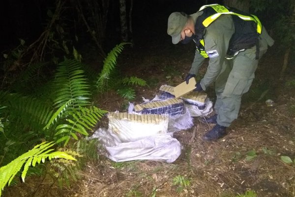 Secuestraron 50 kilos de marihuana en paso no habilitado de Misiones