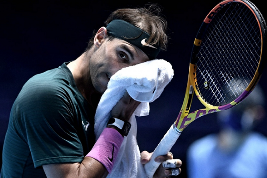 Rafael Nadal derrotó a Fabio Fognini en tres sets y pasó a cuartos de final en Australia