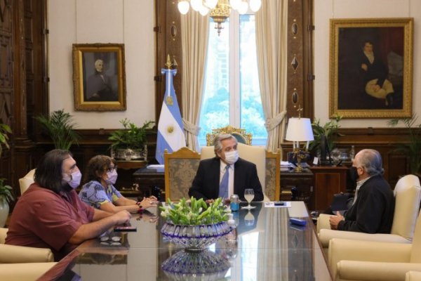 En la previa a la paritaria nacional, Alberto Fernández recibió a gremios docentes