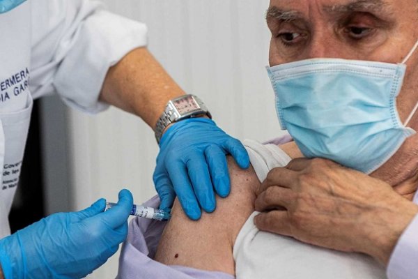 Corrientes: Conozca cómo gestionar turnos para la vacuna en mayores de 65 años