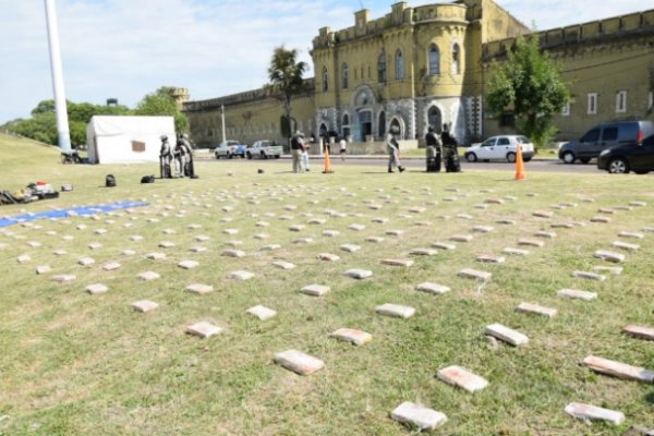 Droga en el puente: Detienen a suboficial retirado del Ejército