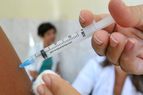 Más de 25.000 mayores de 65 años se inscribieron para recibir la vacuna