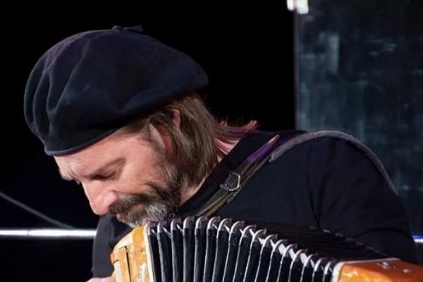 Con un show gratuito, el Chango Spasiuk rindió homenaje al chamamé en Tecnópolis